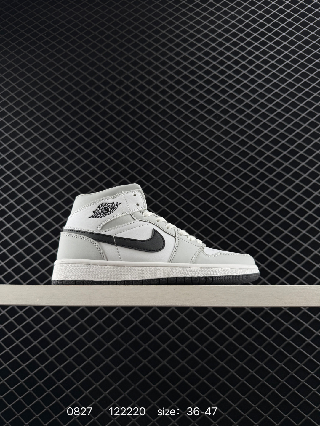 Air Jordan 1 Mid ”Grey Sail“
